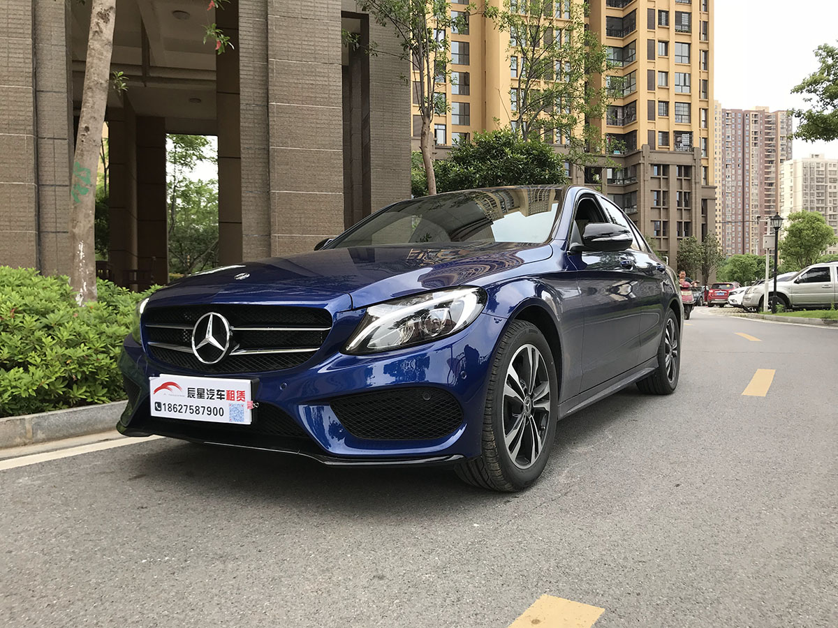奔馳C級